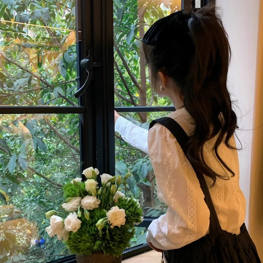 月光照遗骨雪葬未亡人